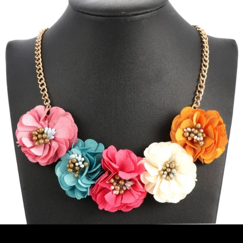 Flower petal choker fabric necklace
